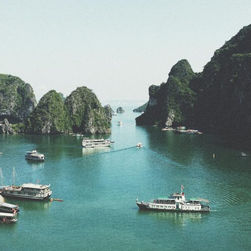 Hạ Long Bay được UNESCO công nhận vào năm nào?