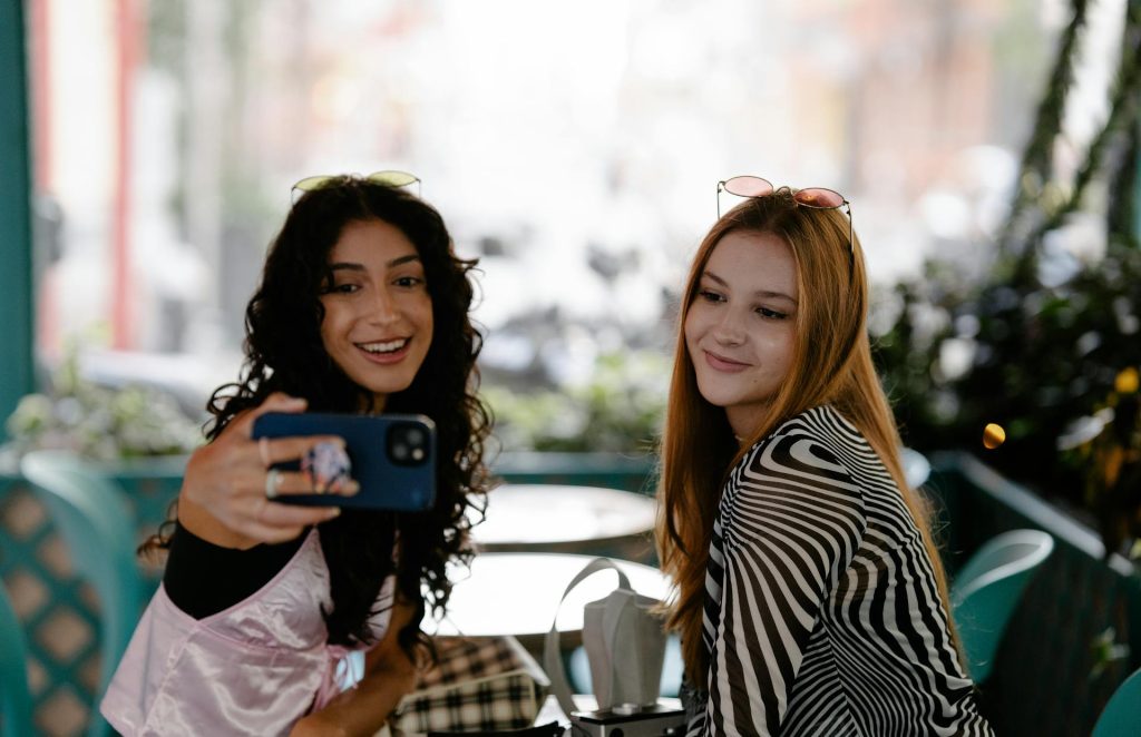 làm sao để biết khuôn mặt thật của mình