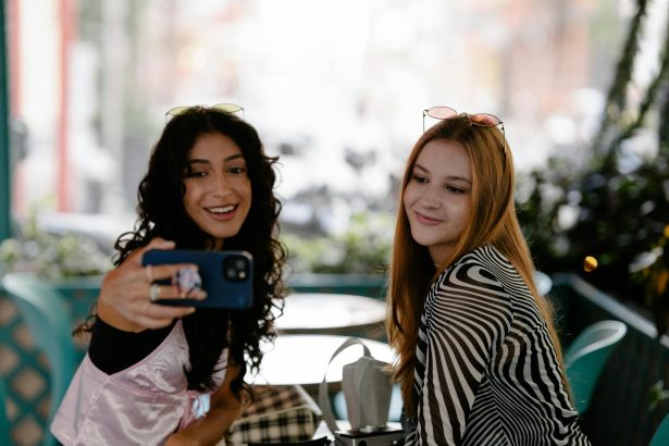 làm sao để biết khuôn mặt thật của mình